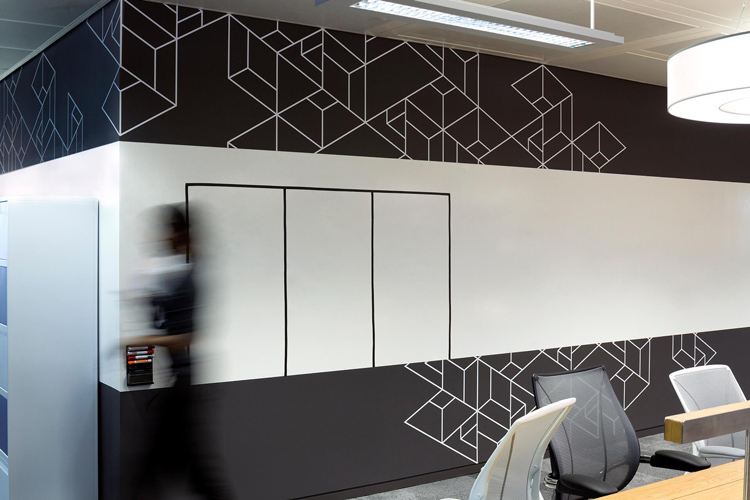 BBC視覺形象設(shè)計,不斷變化的視覺創(chuàng)意設(shè)計