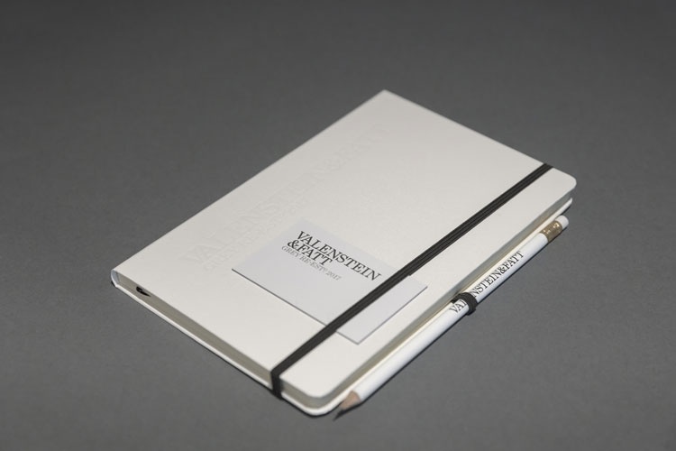 巴倫斯坦Valenstein出版社品牌重塑